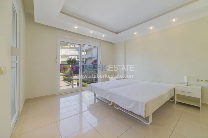 Приобрести Садовый дуплекс в районе Джикджилли с мебелью в жилом комплексе класса-люкс 20 