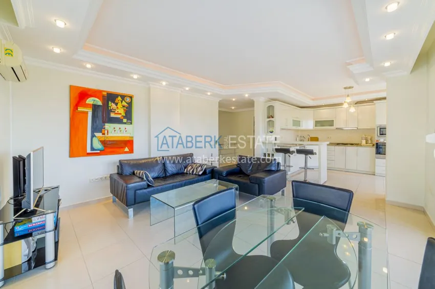 Приобрести Садовый дуплекс в районе Джикджилли с мебелью в жилом комплексе класса-люкс 1 