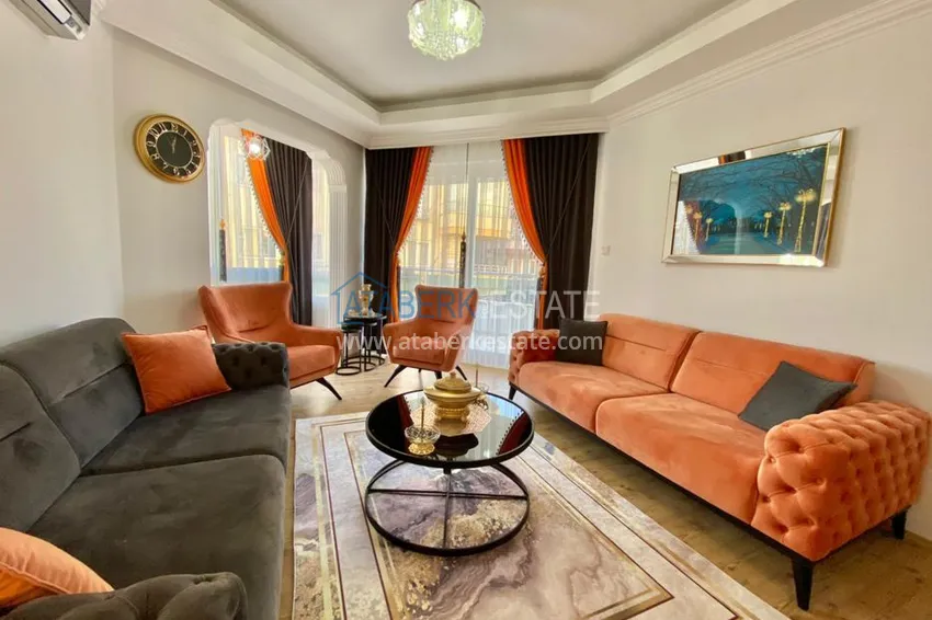 Приобрести Квартира в Махмутларе трехкомнатная с мебелью, отдельной кухней и видом на море 2 