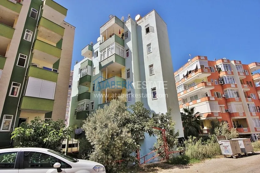 Квартира в Махмутларе трехкомнатная в турецком доме  1 