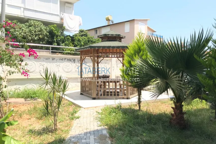 Пентхаус-дуплекс в центре Алании с чистовой отделкой и видом на море 2 