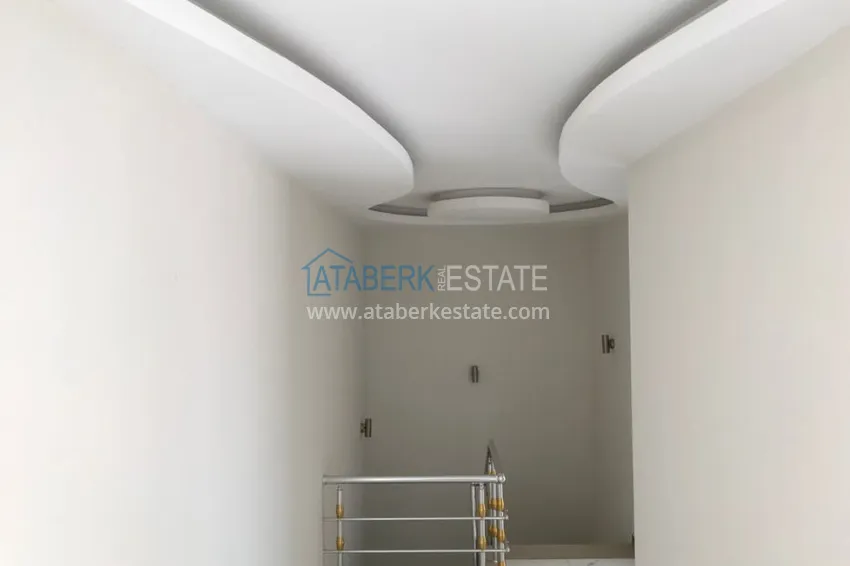 Приобрести Пентхаус-дуплекс в центре Алании с чистовой отделкой и видом на море 20 