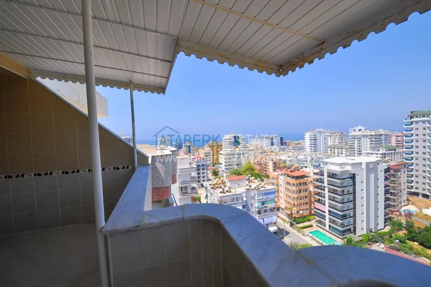 Приобрести Пентхаус-дуплекс в Махмутларе меблированный - с видом на море и горы 21 