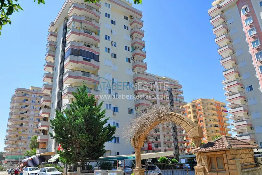 Квартира в Махмутларе с видом на горы в благоустроенном комплексе 4 