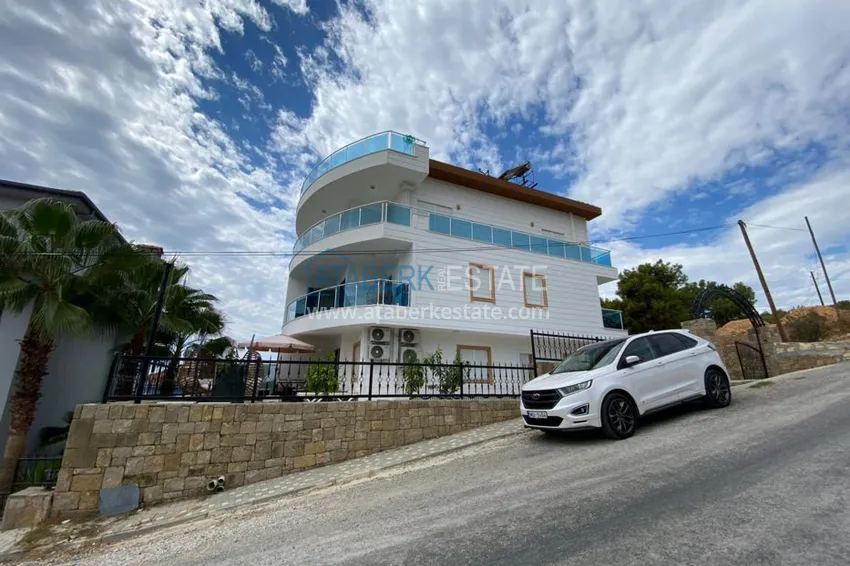 Садовый дуплекс в Авсалларе меблированный с отдельной кухней в апарт-вилле 2 