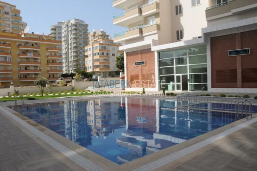 Квартира в благоустроенном комплексе, в Махмутларе с мебелью 3 