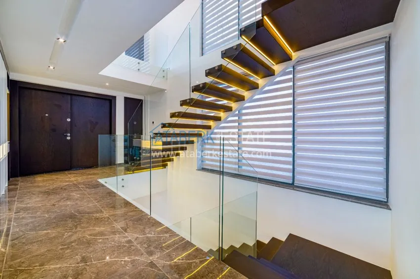 Приобрести Эксклюзивные виллы класса-люкс в центре Алании – горный район Бекташ 35 