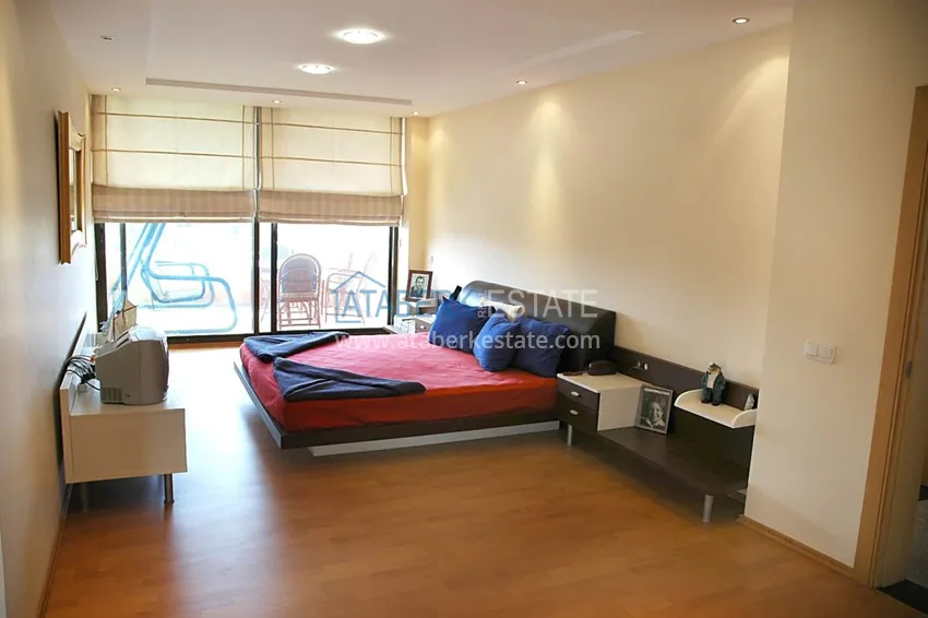 Приобрести Отдельно стоящая вилла в Кестеле – бассейн, газификация, солнечные батареи 31 