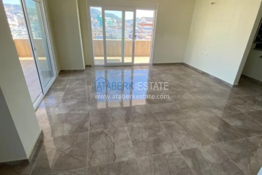 Приобрести Дуплекс в Махмутларе в благоустроенном комплексе рядом с морем 3 