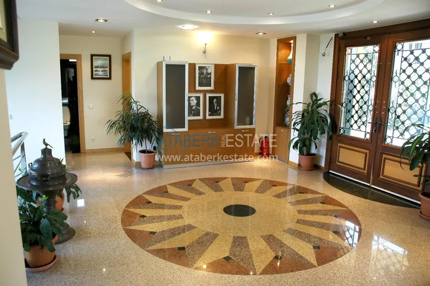 Приобрести Отдельно стоящая вилла в Кестеле – бассейн, газификация, солнечные батареи 3 