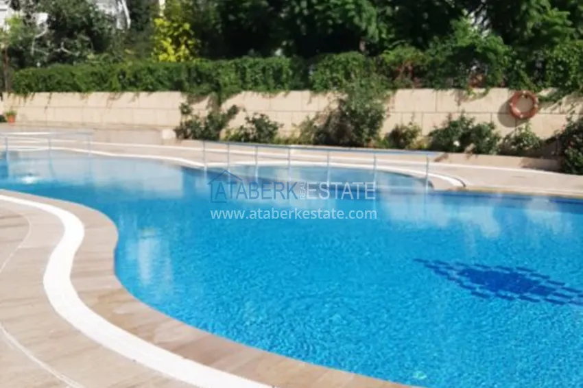 Двухкомнатная квартира в центре Алании с видом на историческую крепость 4 