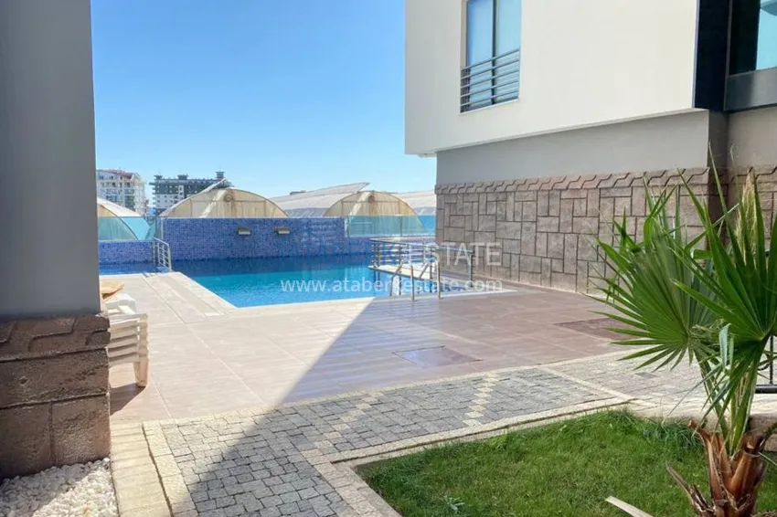 Квартира в Махмутларе с новой мебелью в комплексе с бассейном  3 