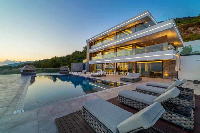 Эксклюзивные виллы класса-люкс в центре Алании – горный район Бекташ 4 