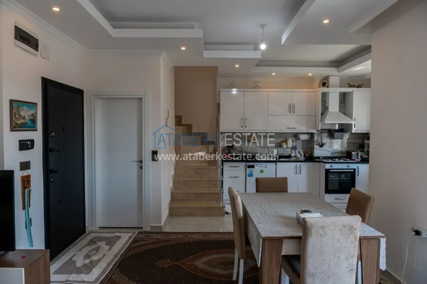 Приобрести Пентхаус в Алании с мебелью в районе пляжа Клеопатра 7 