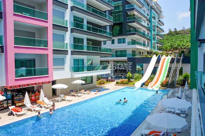 Меблированная квартира с видом на море в элитном комплексе 4 