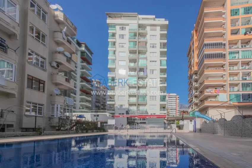 Квартира в Махмутларе 2 спальни, отдельная кухня 6 