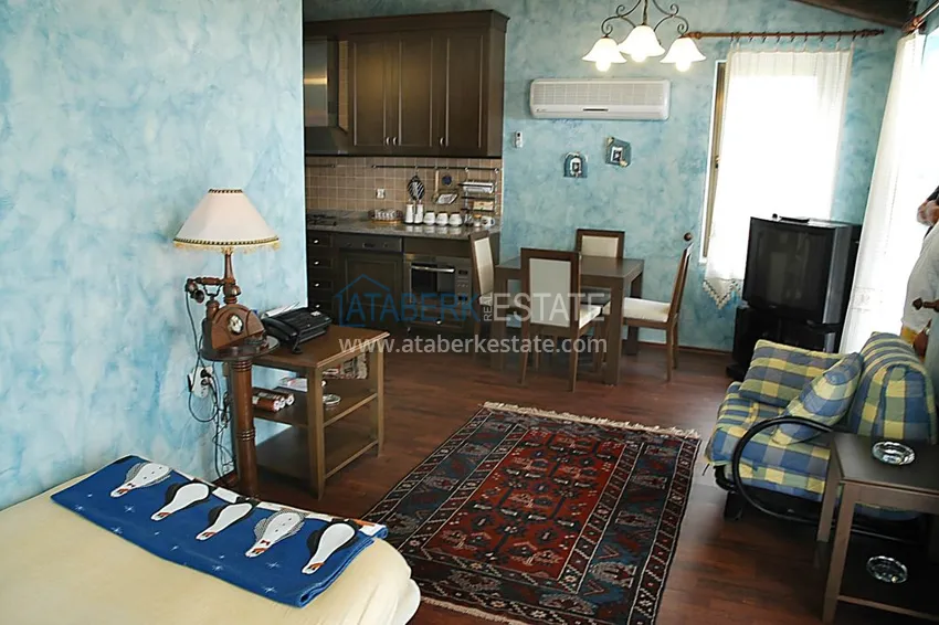 Приобрести Отдельно стоящая вилла в Кестеле – бассейн, газификация, солнечные батареи 36 