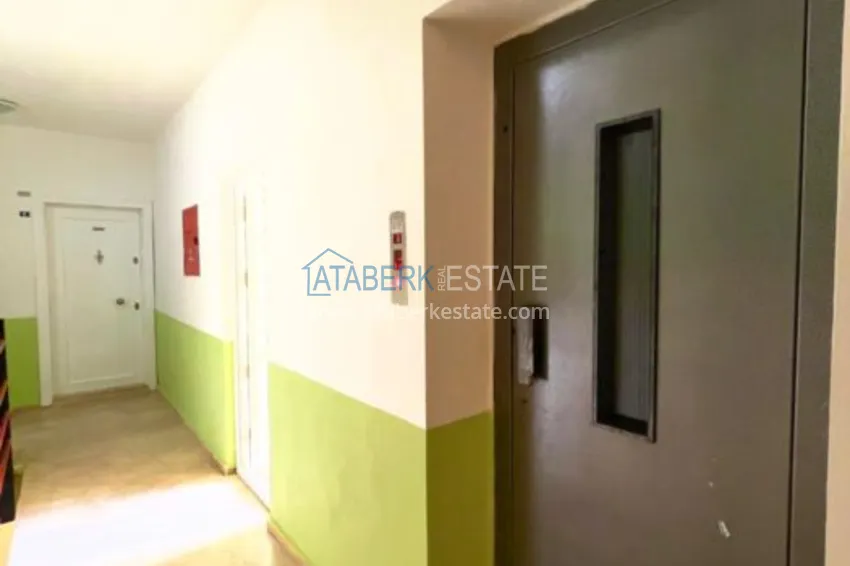 Квартира в Махмутларе уютная с отдельной кухней, мебелью 5 