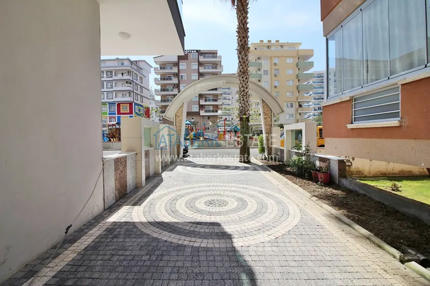 Квартира в Махмутларе – двухкомнатная, новая мебель, вид на горы 7 