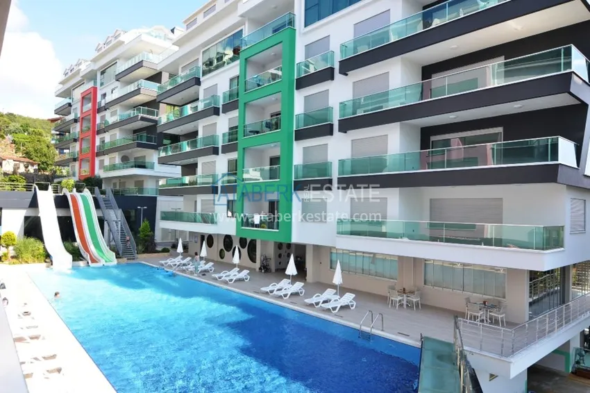 Меблированная квартира с видом на море в элитном комплексе 9 