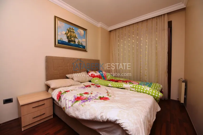 Приобрести Квартира в Алании четырехкомнатная с отдельной кухней в элитном комплексе 8 