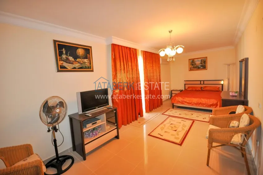 Приобрести Пентхаус-дуплекс в Махмутларе меблированный - с видом на море и горы 7 