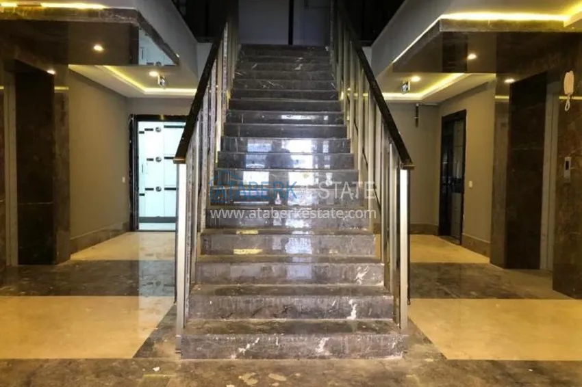 Квартира в Анталии, Коньяалты трехкомнатная в молодом современном комплексе 7 