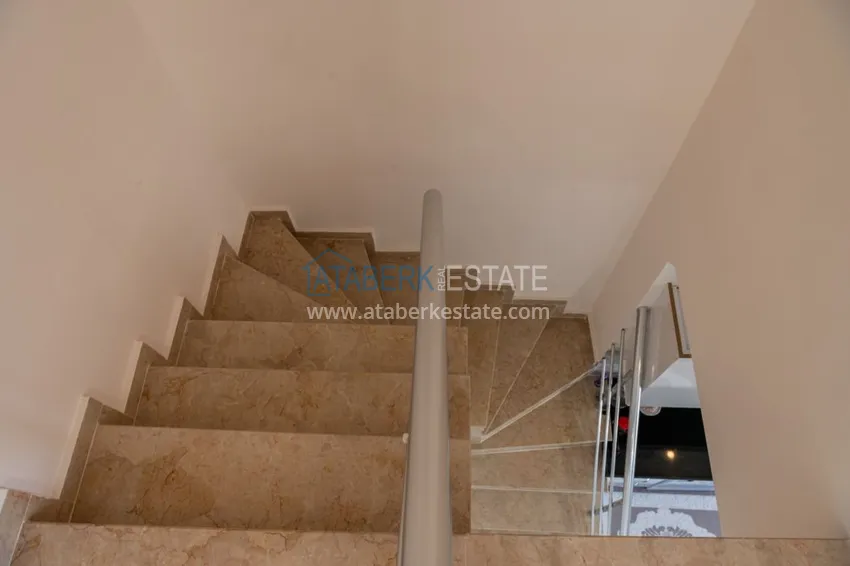 Приобрести Пентхаус в Алании с мебелью в районе пляжа Клеопатра 10 