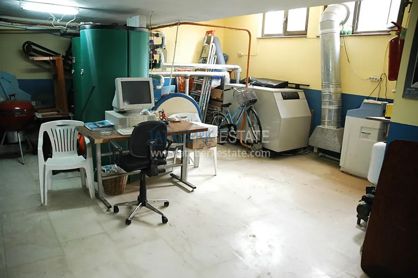 Приобрести Отдельно стоящая вилла в Кестеле – бассейн, газификация, солнечные батареи 53 