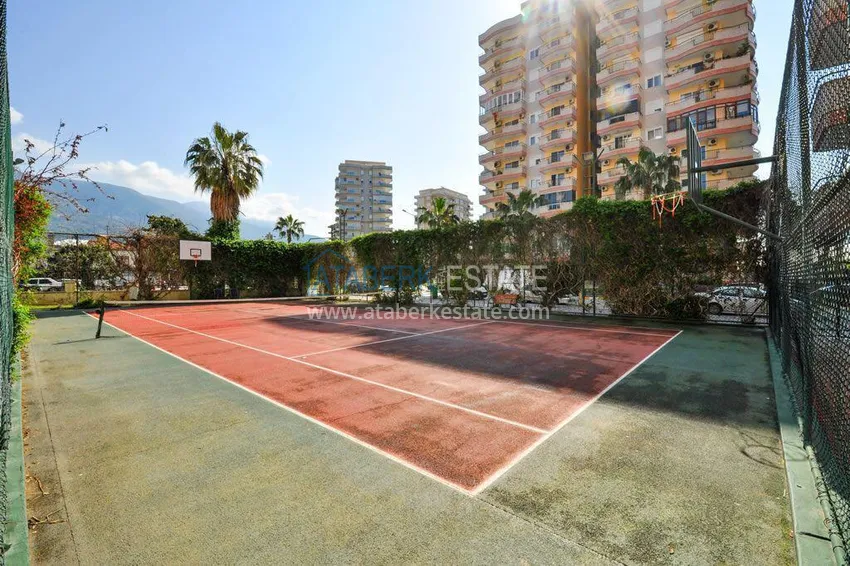 Квартира в Махмутларе с видом на горы в благоустроенном комплексе 12 