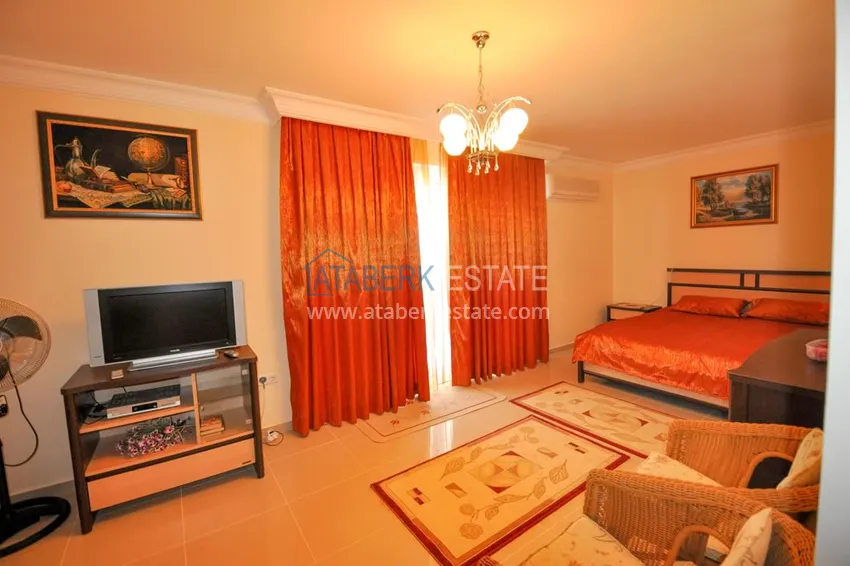 Приобрести Пентхаус-дуплекс в Махмутларе меблированный - с видом на море и горы 8 