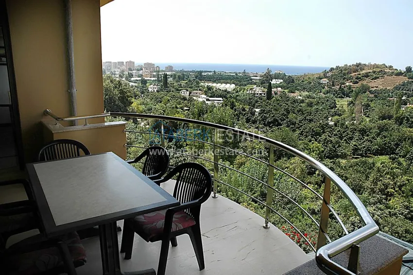 Приобрести Отдельно стоящая вилла в Кестеле – бассейн, газификация, солнечные батареи 60 