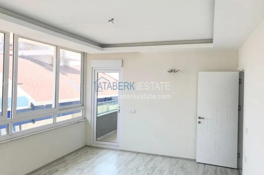 Приобрести Пентхаус-дуплекс в центре Алании с чистовой отделкой и видом на море 9 