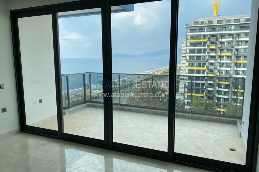 Приобрести Квартира в Махмутларе в элитном комплексе, на первой береговой линии 10 