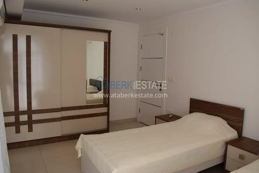 Приобрести Пентхаус-дуплекс в Авсалларе с мебелью в комфортабельном жилом комплексе 10 