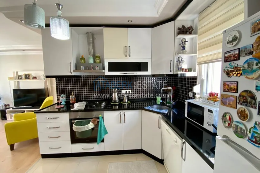 Приобрести Дуплекс в районе Газипаша трехкомнатный в жилом доме  11 