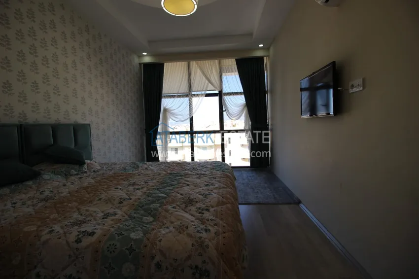 Приобрести Пентхаус-дуплекс в Махмутларе с мебелью и видом на море в комфортабельном комплексе 13 