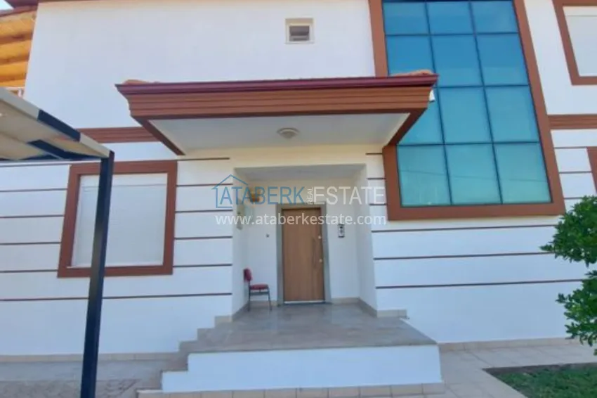 Отдельно стоящий коттедж в Анталии – центр района Дошемеалты 12 