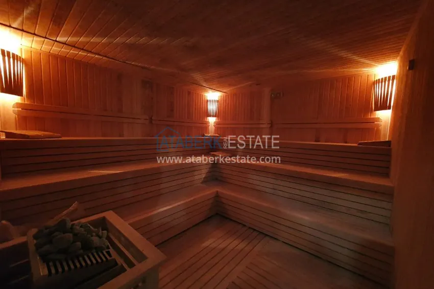 Пентхаус-дуплекс в Махмутларе с мебелью и видом на море в комфортабельном комплексе 16 