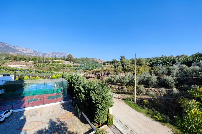 Приобрести Квартира в Махмутларе четырехкомнатная с мебелью в престижном комплексе 15 