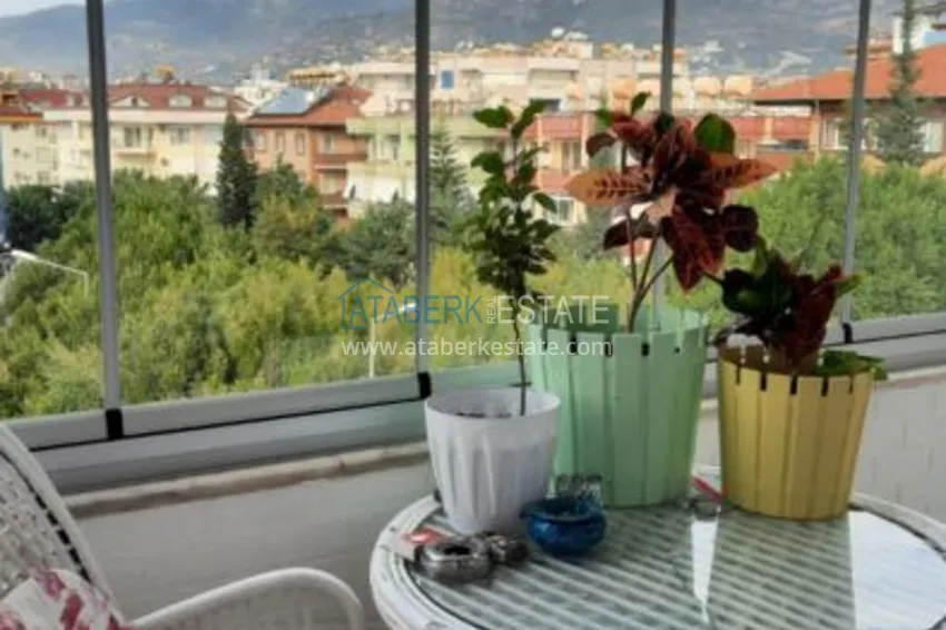 Приобрести Квартира в районе Оба с мебелью и застекленным балконом 14 