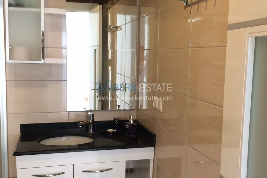 Приобрести Пентхаус-дуплекс в Авсалларе с мебелью в комфортабельном жилом комплексе 17 