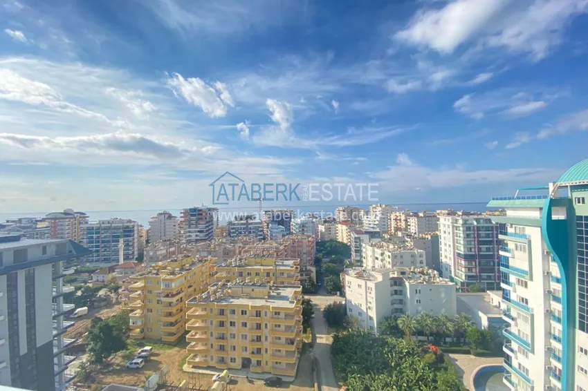 Приобрести Пентхаус-дуплекс в Махмутларе, меблированный с видом на море и горы 20 