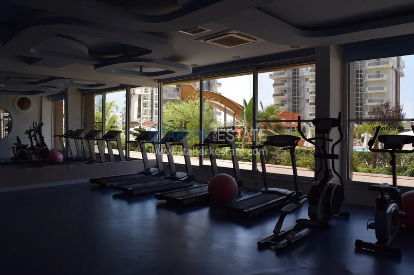 Пентхаус-дуплекс в Авсалларе с мебелью в комфортабельном жилом комплексе 19 