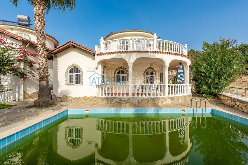 Вилла в Авсалларе двухэтажная меблированная в коттеджном комплексе  1 