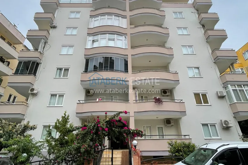 Квартира в Махмутларе трехкомнатная с мебелью в комплексе городского типа  1 