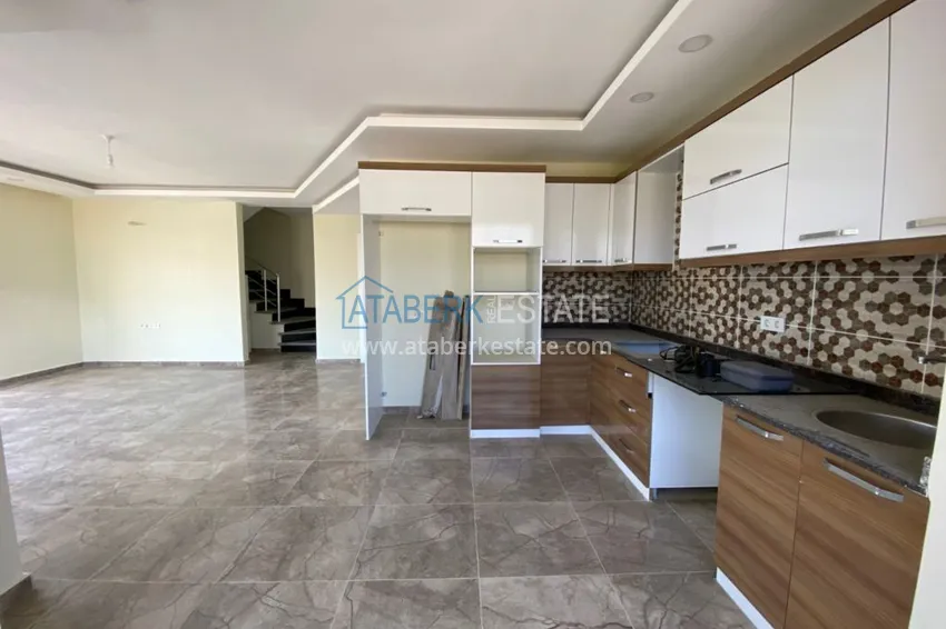 Приобрести Пентхаус - дуплекс в Махмутларе с видом на море и горы 1 