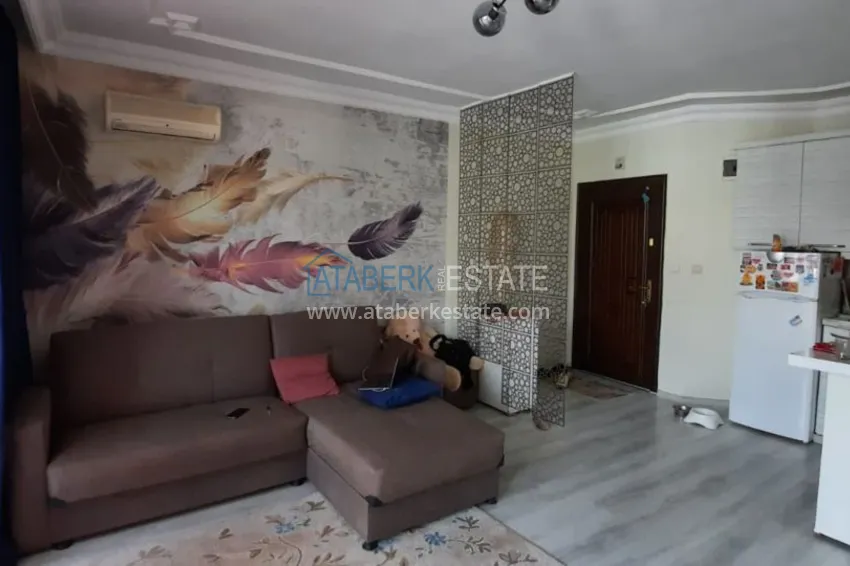 Приобрести Квартира в районе Оба с мебелью и застекленным балконом 1 