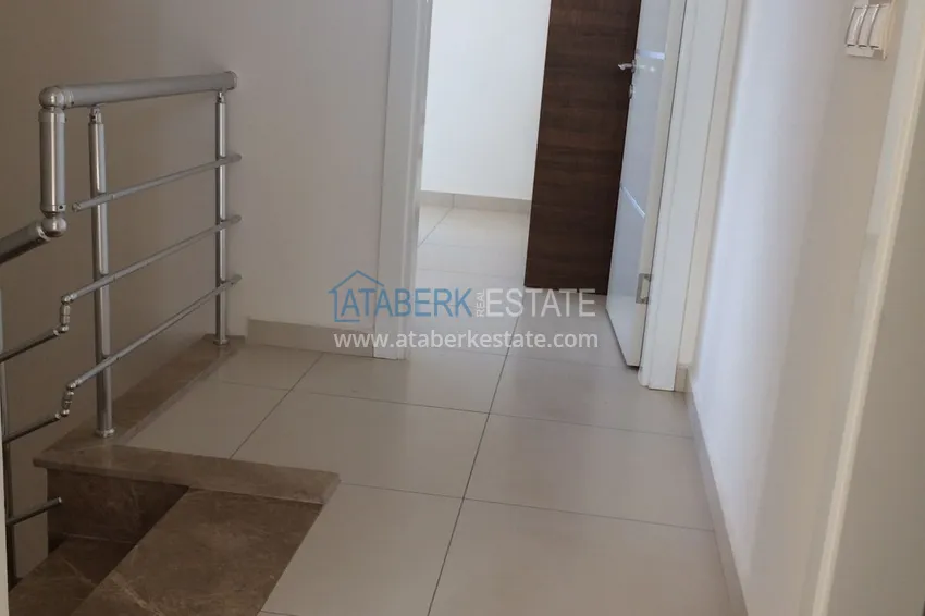 Приобрести Пентхаус-дуплекс в Авсалларе с мебелью в комфортабельном жилом комплексе 22 