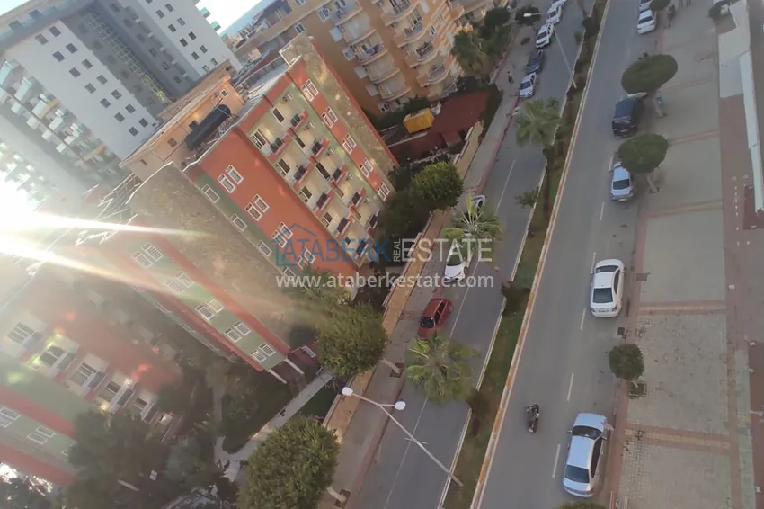 Приобрести Пентхаус в Махмутларе меблированный на центральной улице района в 100 метрах от пляжа 24 